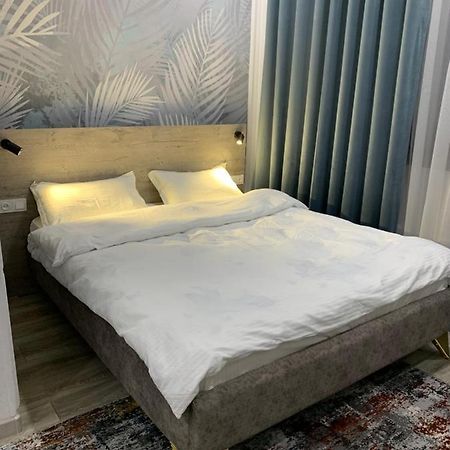 Magistral Hostel บิชเคก ภายนอก รูปภาพ