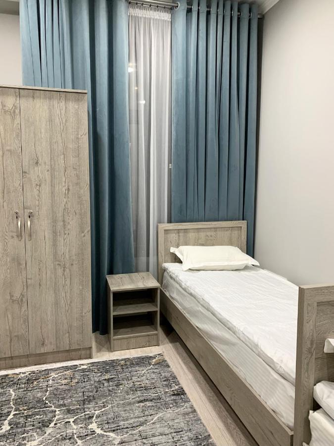Magistral Hostel บิชเคก ภายนอก รูปภาพ
