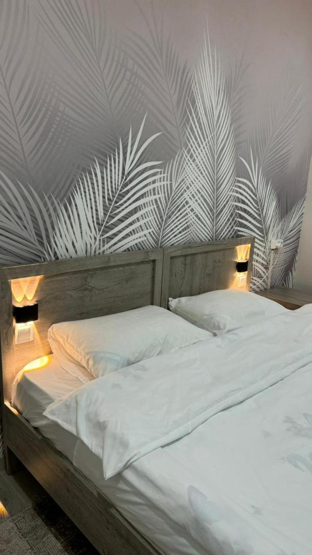 Magistral Hostel บิชเคก ภายนอก รูปภาพ